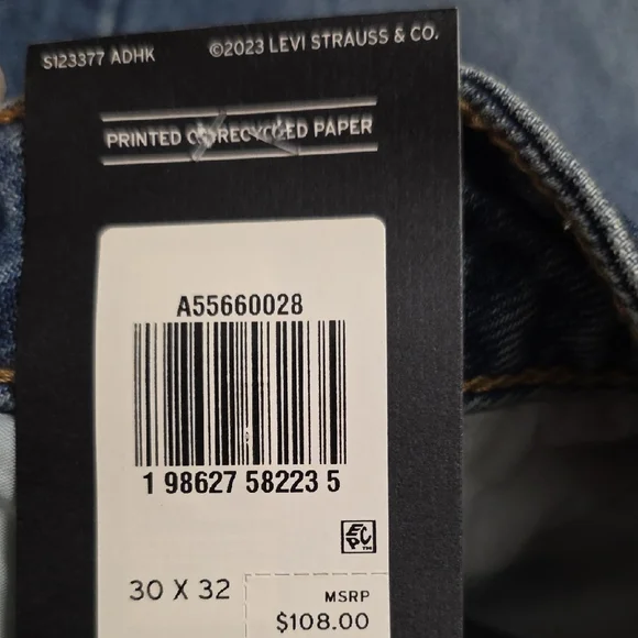 Low Loose Women's Jeans - Picture 15 of 15